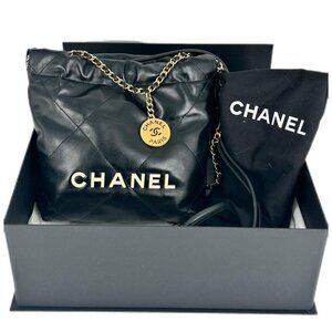Chanel 22 Bag Mini Shiny Calfskin Black WHW